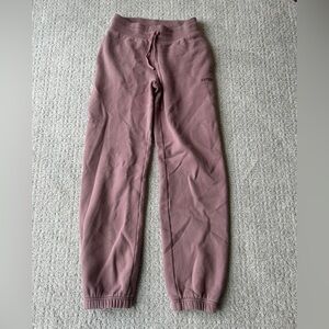 LIKE NEW Aritzia Kids Dusty Rose Joggers